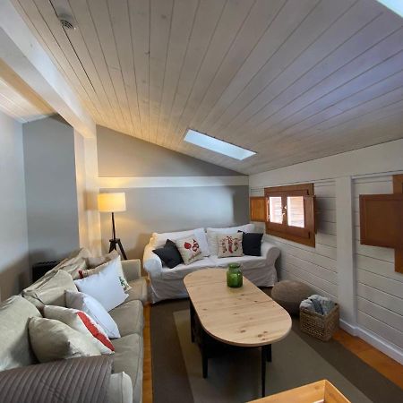Acogedora Buardilla Duplex 6 Pax Apartment Incles Exterior photo