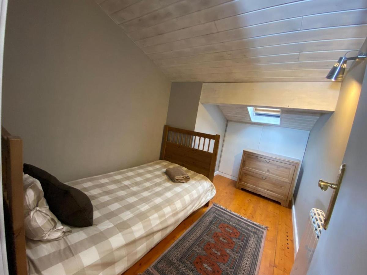 Acogedora Buardilla Duplex 6 Pax Apartment Incles Exterior photo